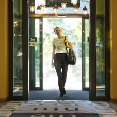 - The Niu, Dwarf Schoeneberg By Ihg Hotel 3*