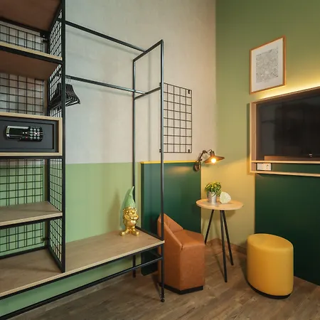 - The Niu, Dwarf Schoeneberg By Ihg فندق