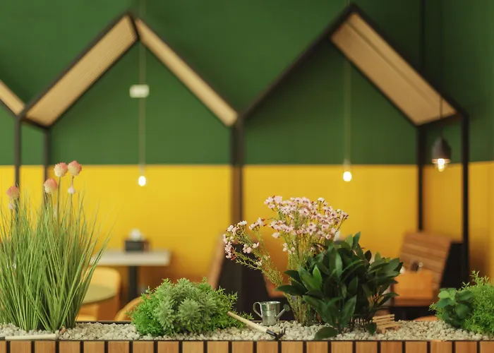 - The Niu, Dwarf Schoeneberg By Ihg 3*