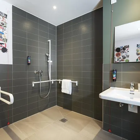 - The Niu, Dwarf Schoeneberg By Ihg 3*