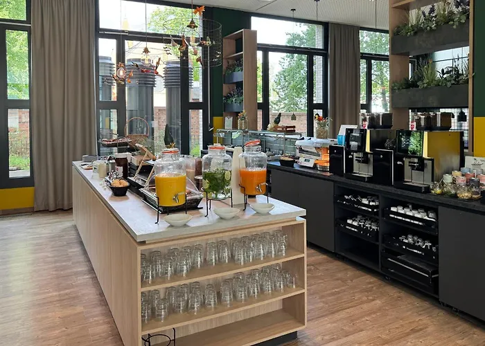 - The Niu, Dwarf Schoeneberg By Ihg