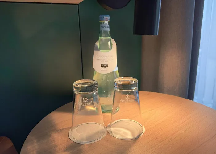 - The Niu, Dwarf Schoeneberg By Ihg Отель Берлин